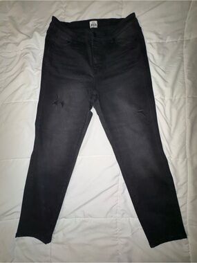 NWOT Herizon Black Distressed Stretch Jeans 16W